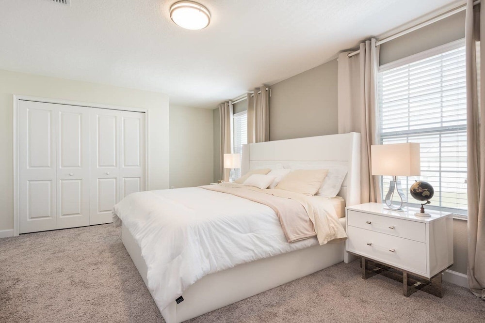 Fantastic Home With a Nice Private Pool Near Disney - Image 5