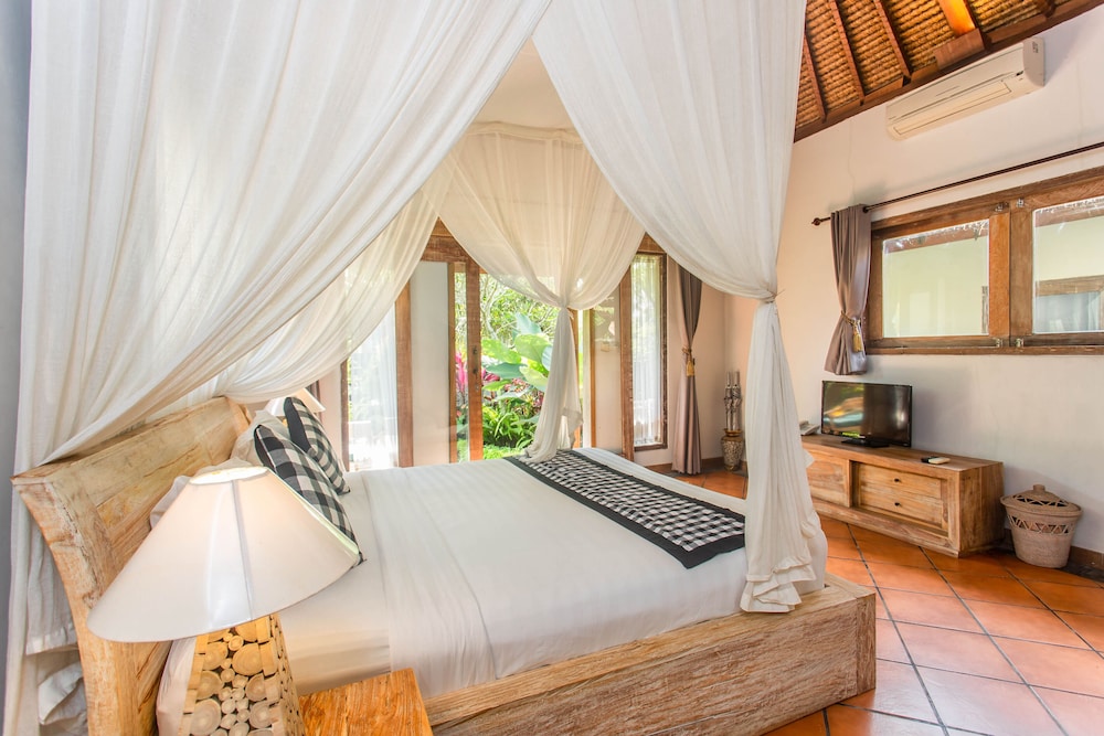 Ubud Luwih Villa