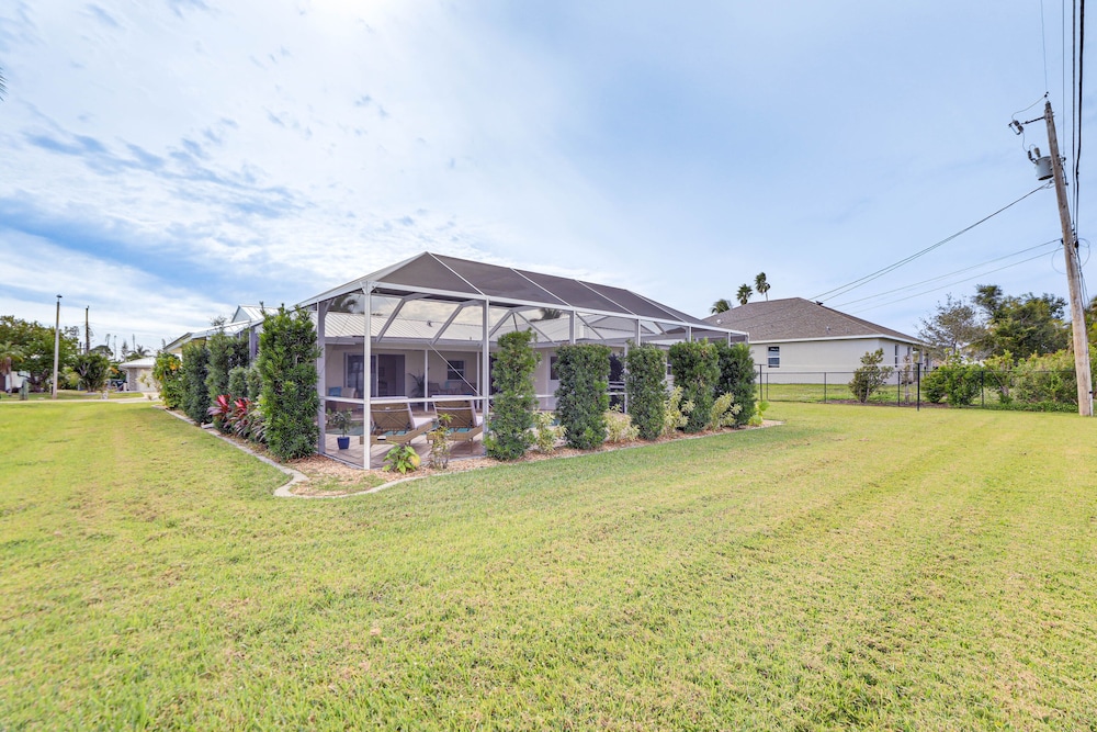 Pet-friendly Cape Coral Gem w/ Pool, 3 Mi to Beach