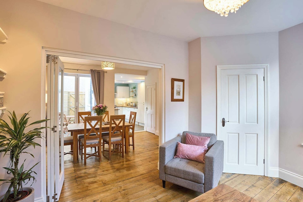 Host Stay Prince of Wales Road