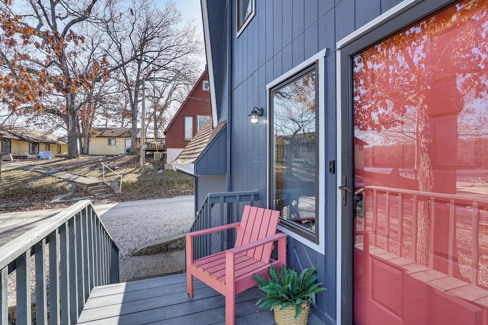 Lakefront Home w/ Dock & Decks in Gravois Mills!