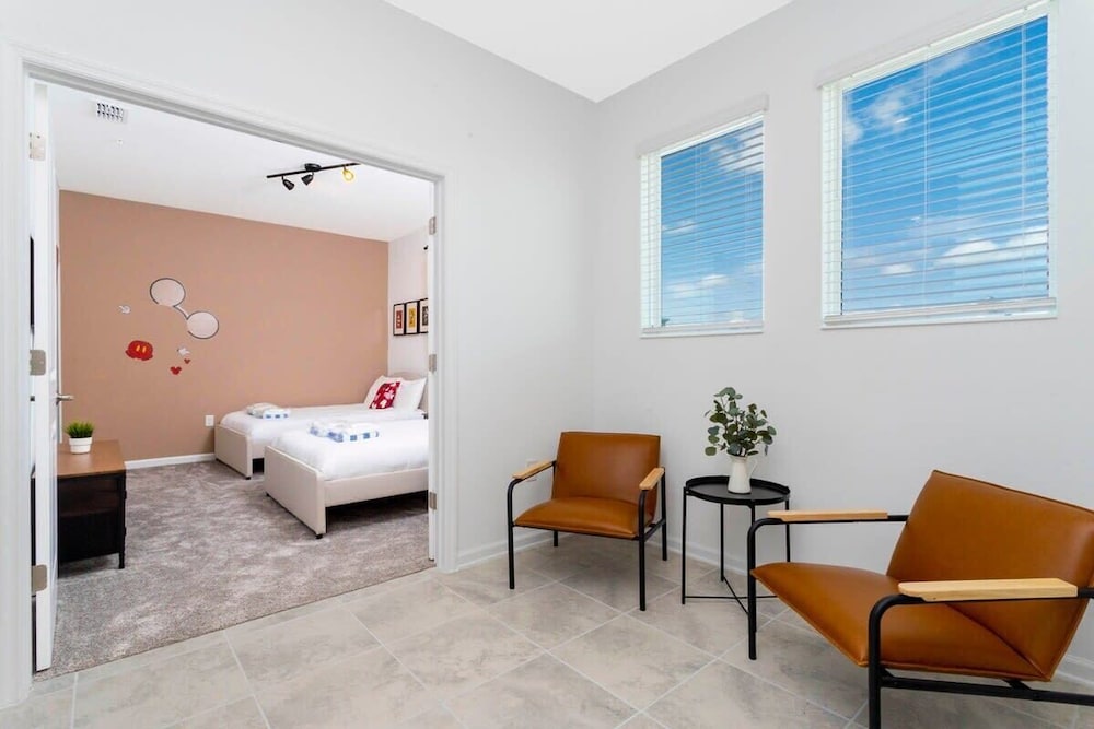 Gorgeous 3Bd Close to Disney @Champions Gate 993 - Image 4