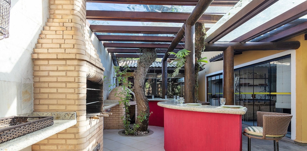 Bz55 Casa 200m da praia com 4 suítes