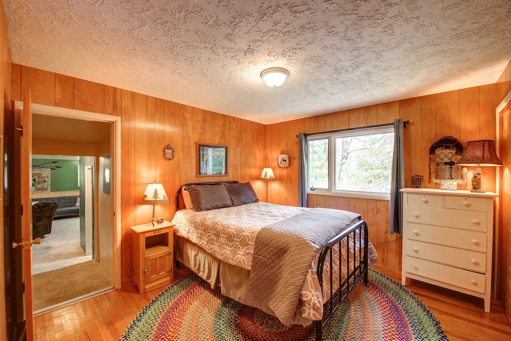 Angler's Dream Remote Escape on Bull River! view 4