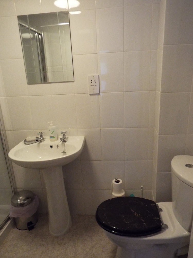 Meadowbrook Cottage B&B