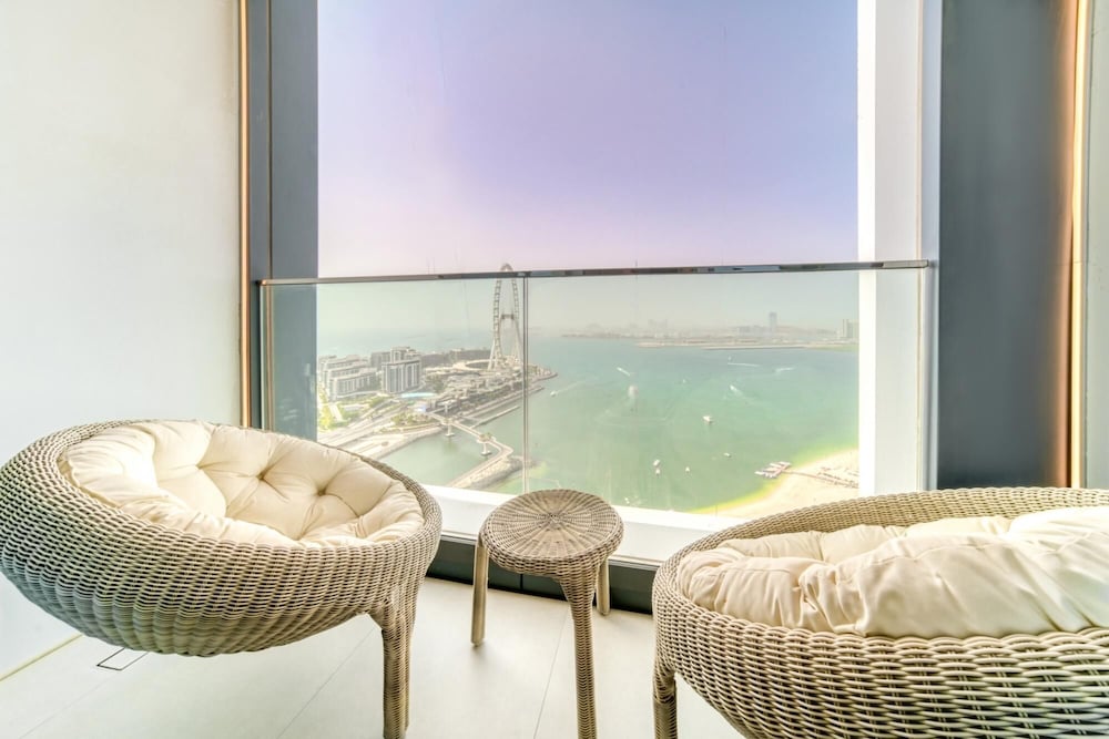 Picturesque Balcony and Beach Haven at Address JBR