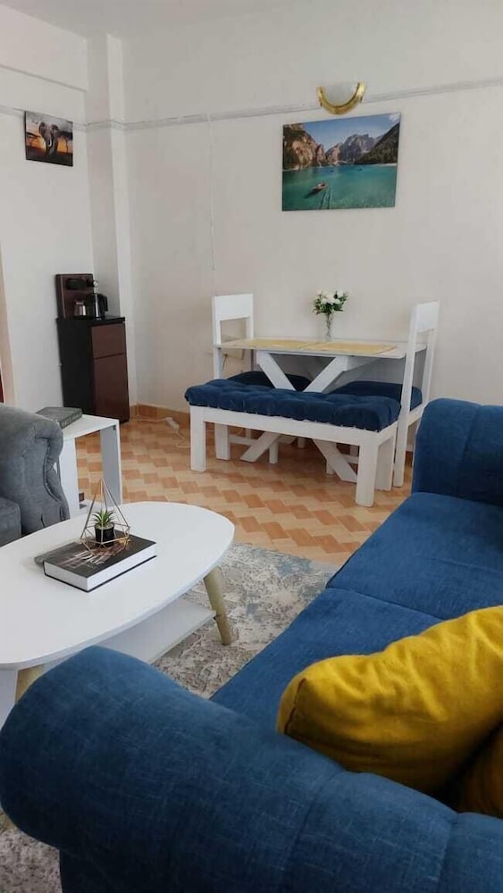 Lux Suites Bayloft Apartments Homabay