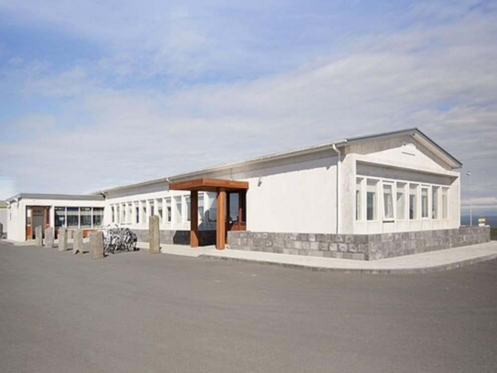 Hotel Kef Guesthouse by Keflavík airport - Image 1