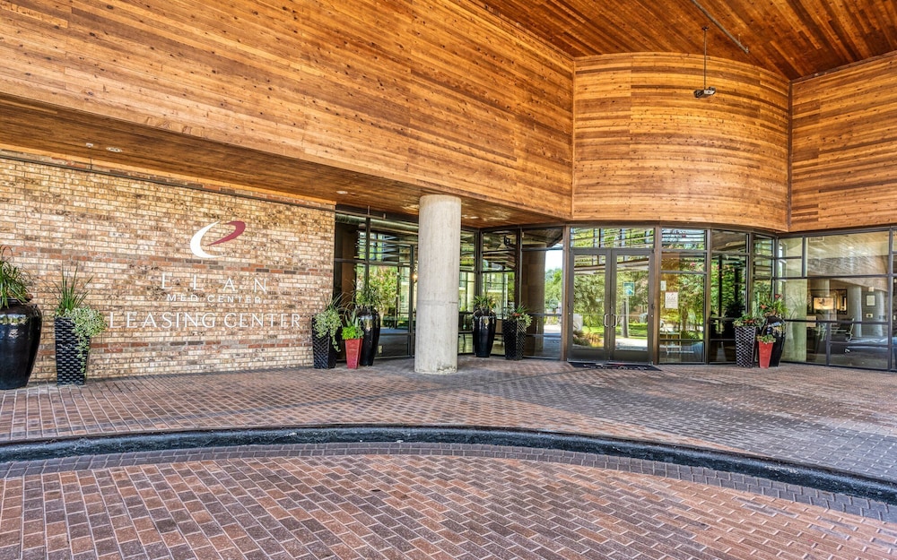 Lodgeur Med Center