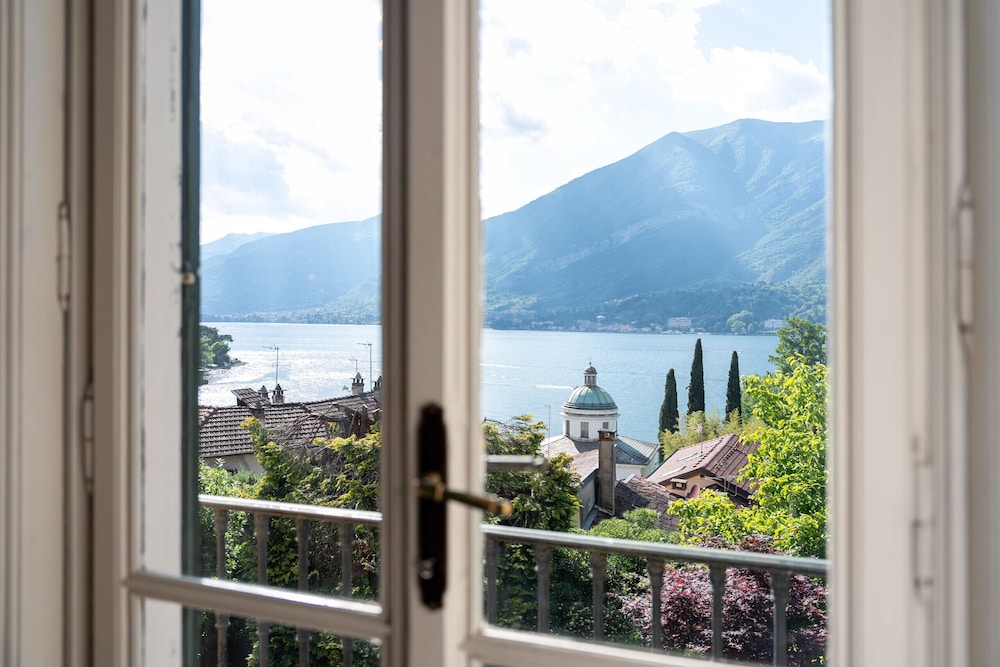 Emilia Gemstone Apartment by Wonderful Italy