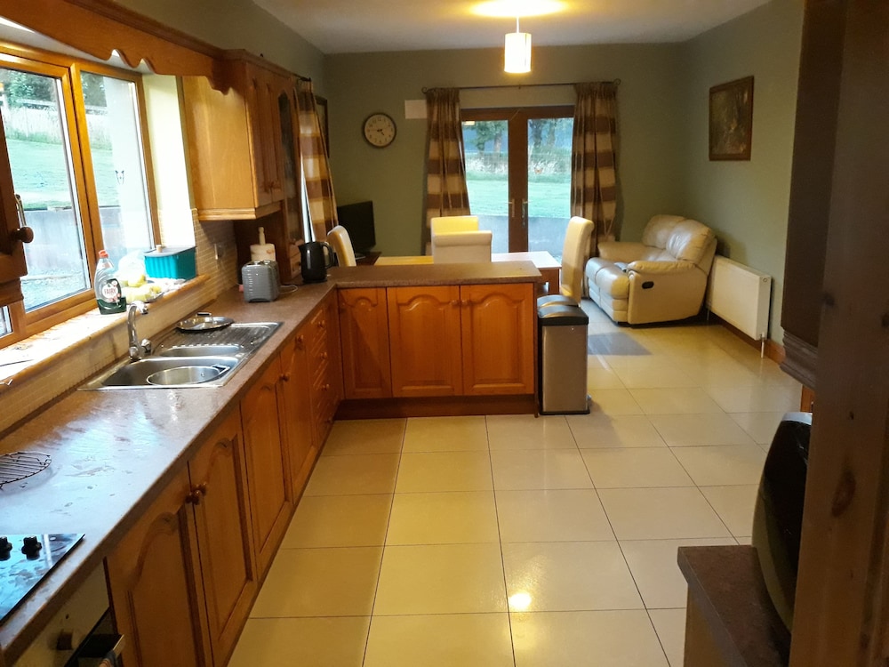 Slieve Anierin House view 3