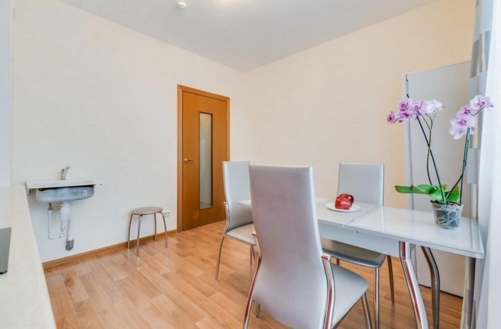 Apartment Vitebskiy prospekt 101 Bldg 4