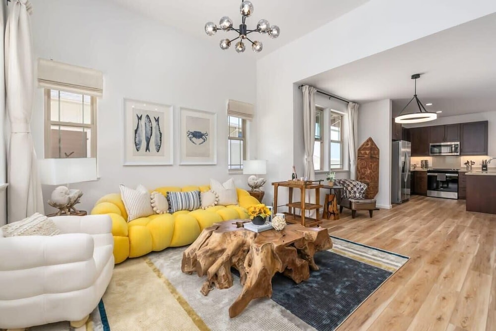 @ Marbella Lane - Stylish House + Impressive Views