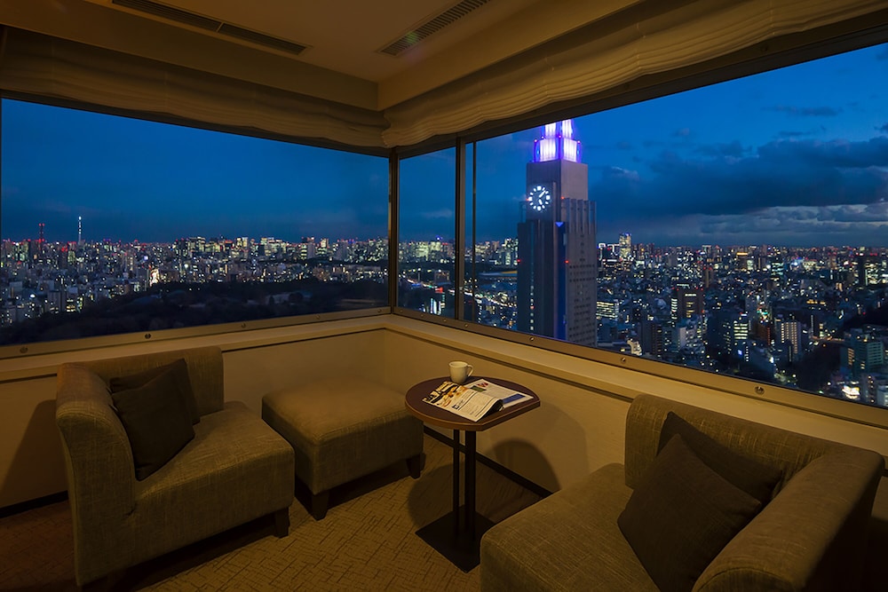 Century Southern Tower Hotel