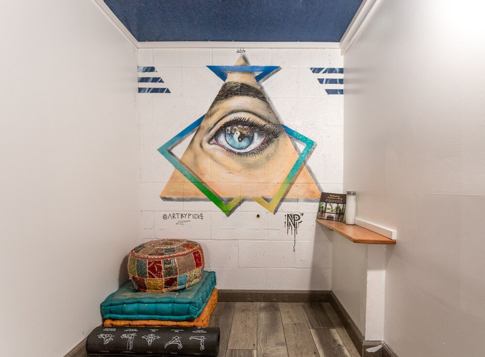 House of Trestles - Hostel