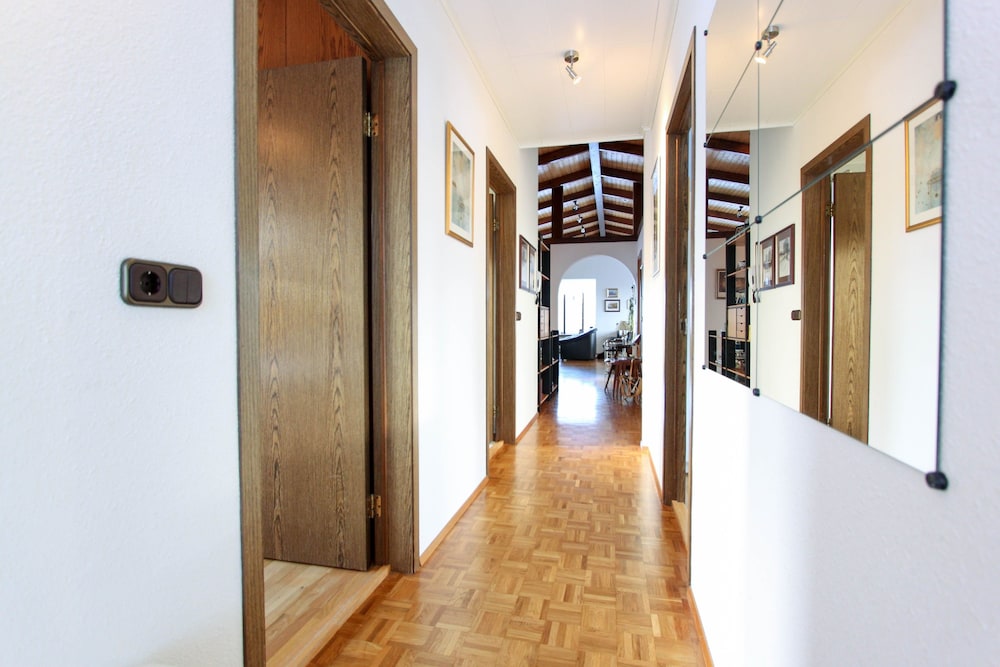 House S2 view 5