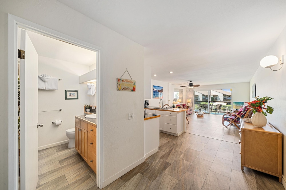 Hale Kamaole 210 in Kihei