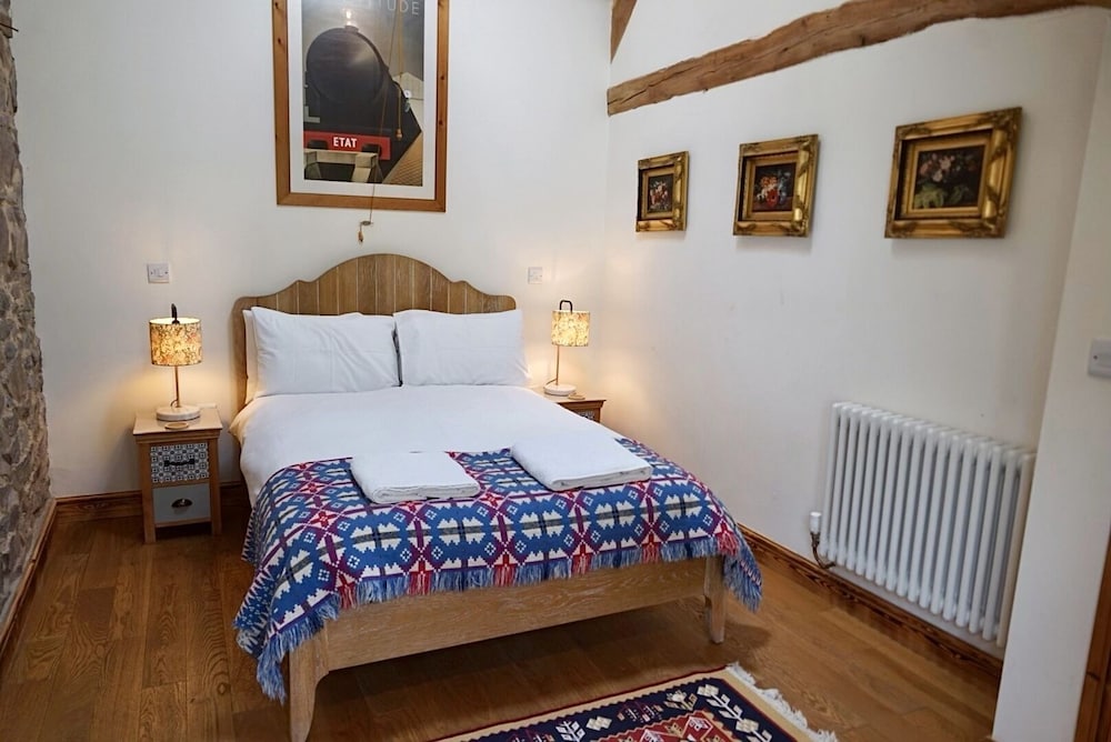 Nest Holiday Hideaway Dove Barn Amazing Location! view 5