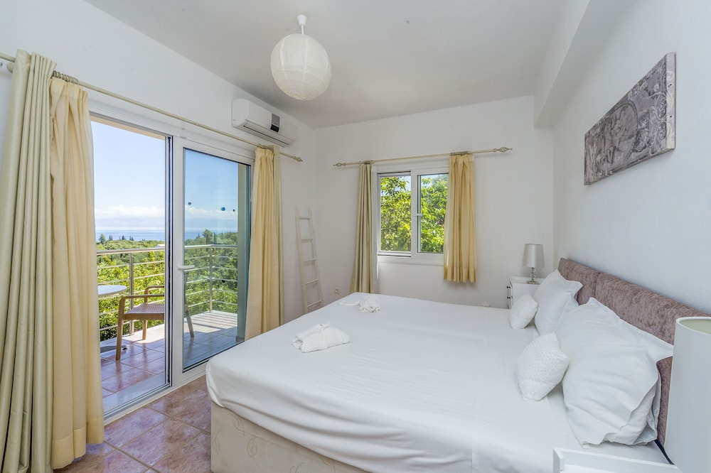Spileo House Boutique Apartments - Adults Only view 3