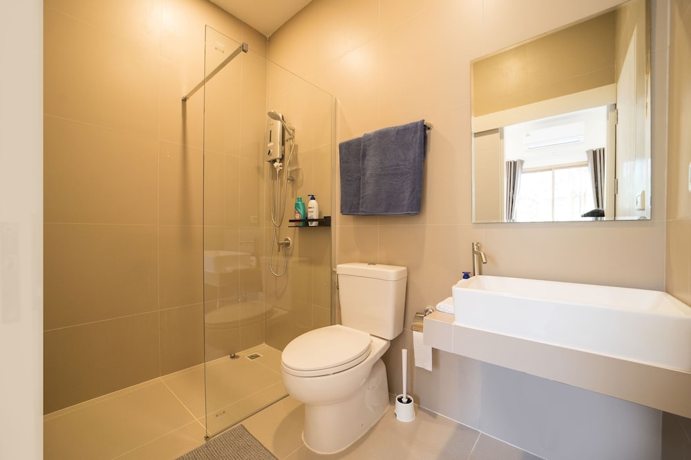 Tropical Life at Seamate 2BR Pool Villa