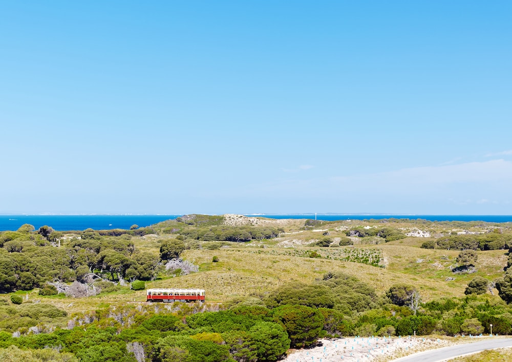 Stay Rottnest