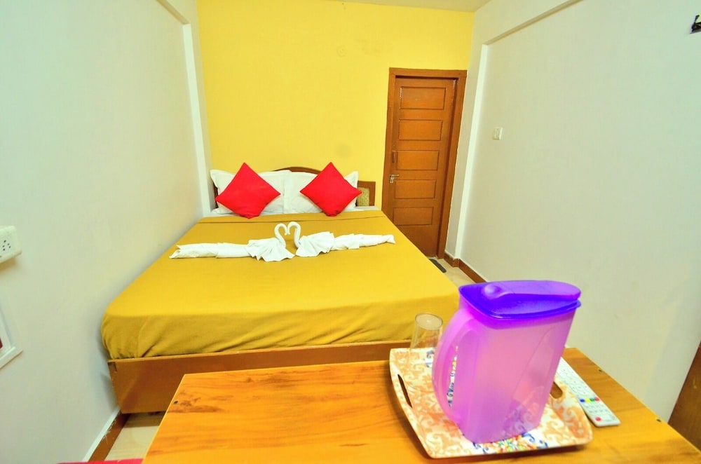 Estay SK Residency
