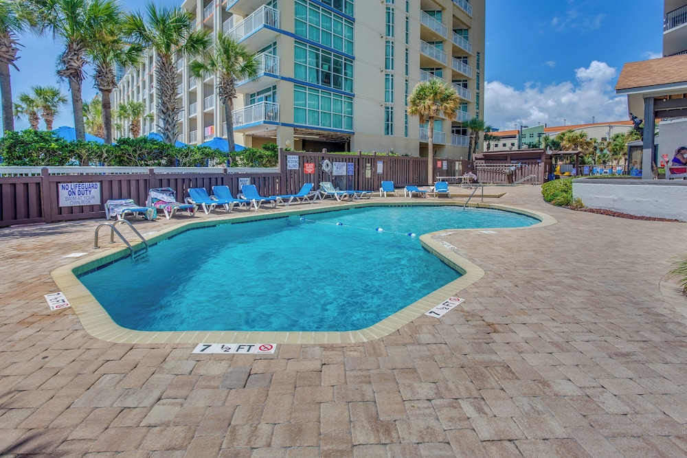 Ocean Access & Resort Perks: Myrtle Beach Condo