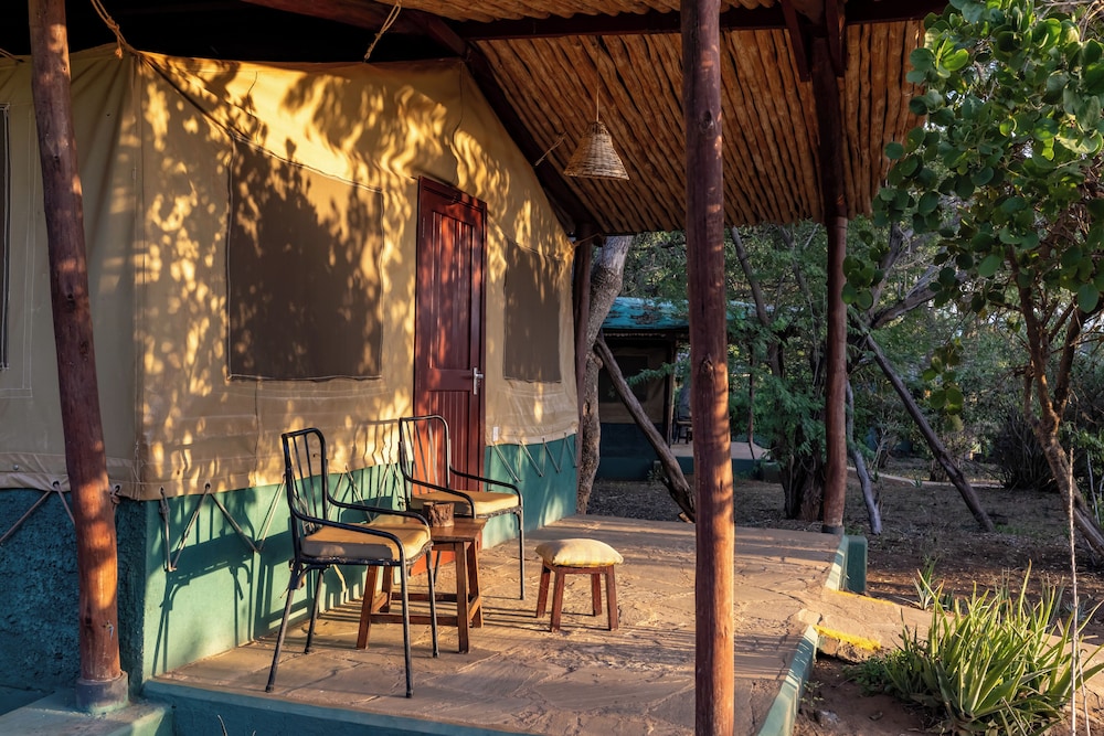 Sentrim Tsavo Lodge