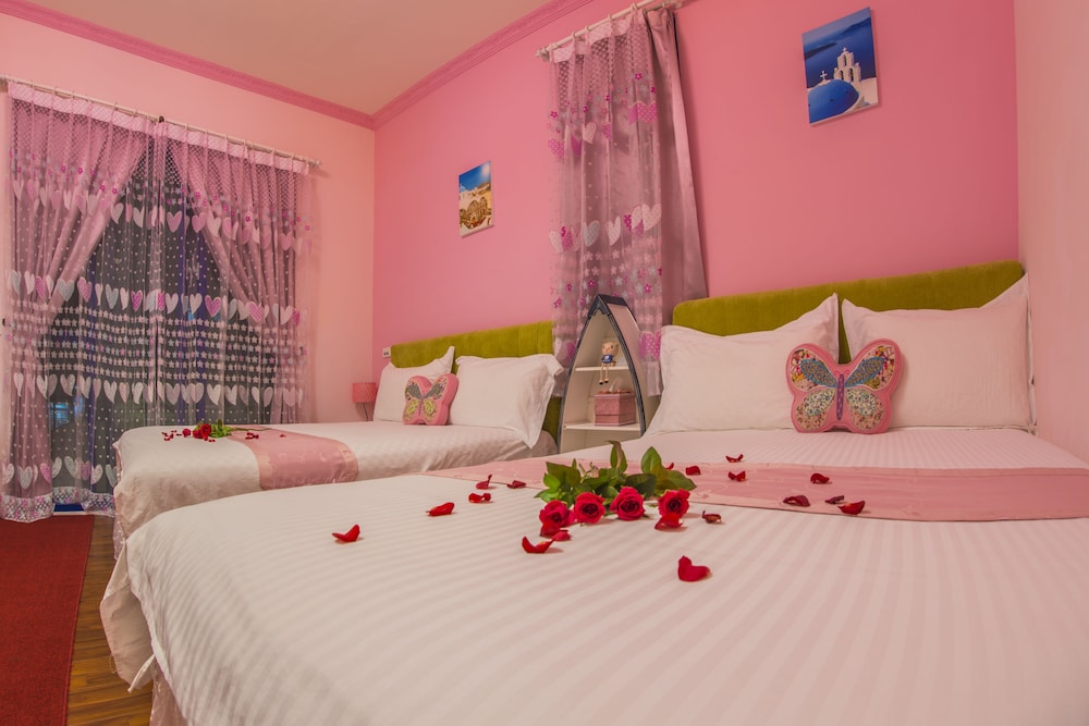Greek Wonderland B&B