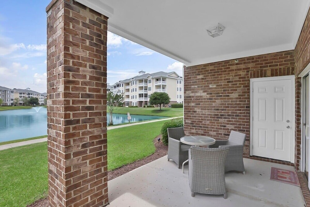 Magnolia Pointe Luster Leaf 4825-102 3 Bedroom Condo