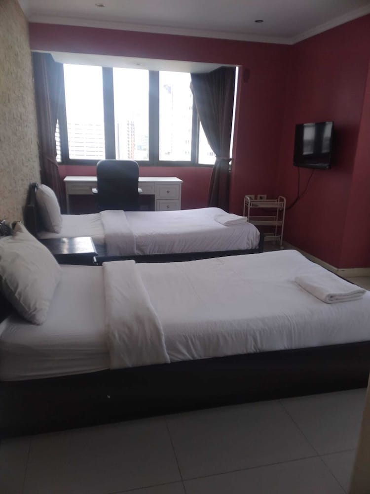 Omni Tower Sukhumvit Nana - Direct