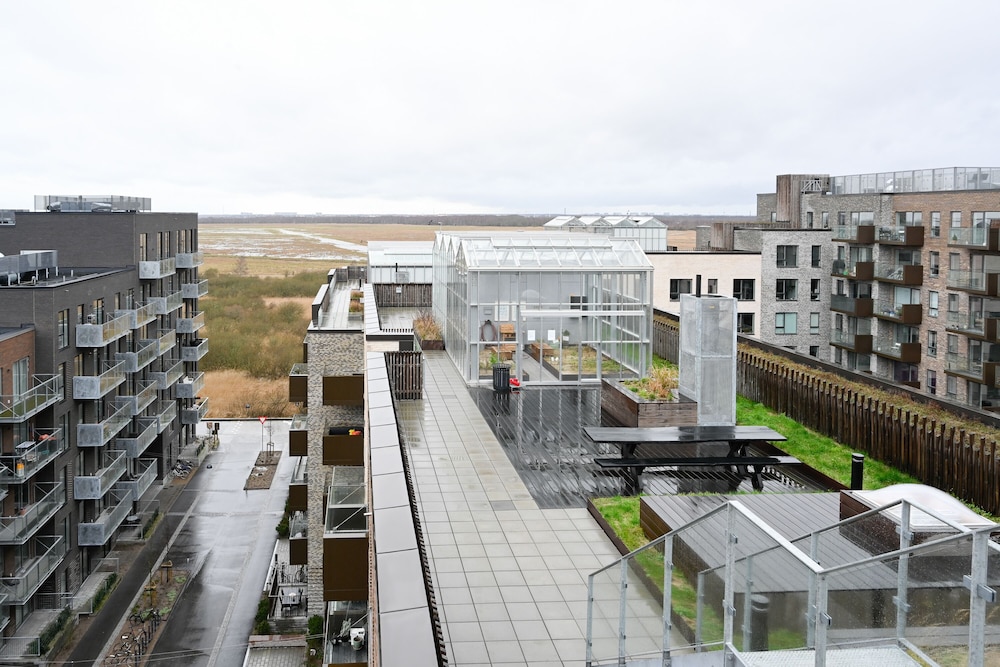 Modern and Bright Apartment Near Metro Station in Copenhagen Orestad view 3
