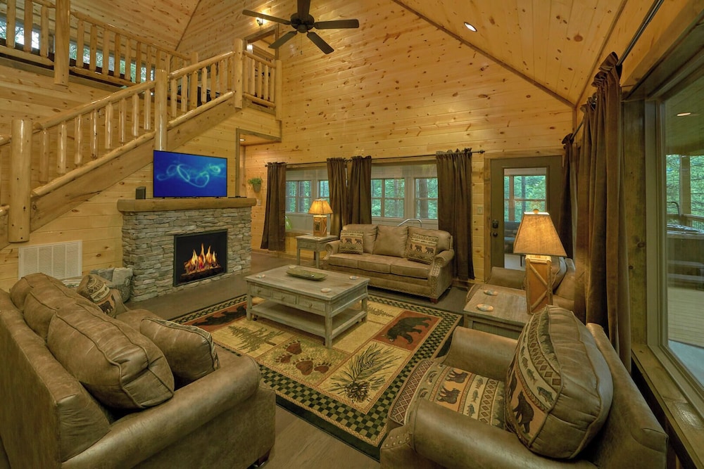 Adventure Lodge
