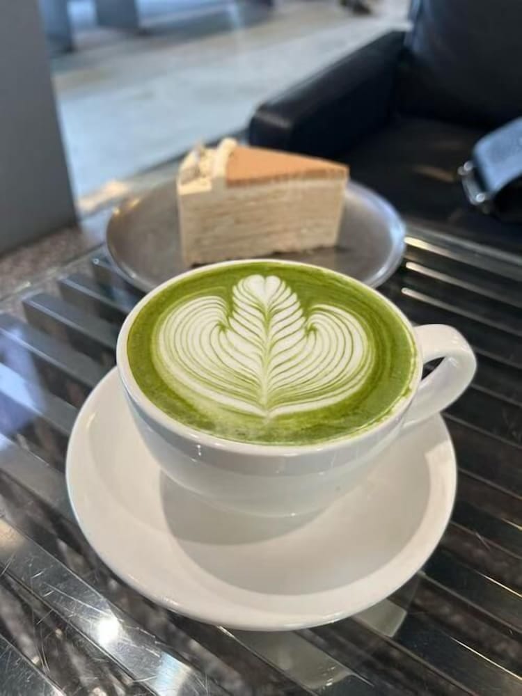 Moonlit Orchid Bay Coffee & Tea