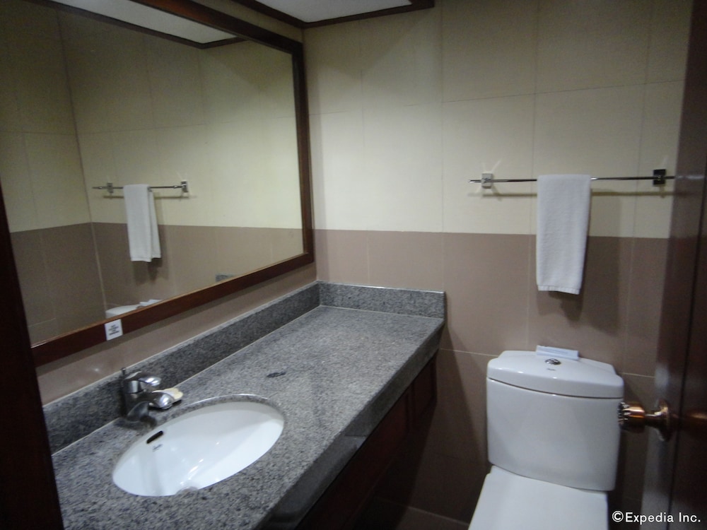 Cebu Vacations - Cebu Parklane International Hotel - Property Image 31
