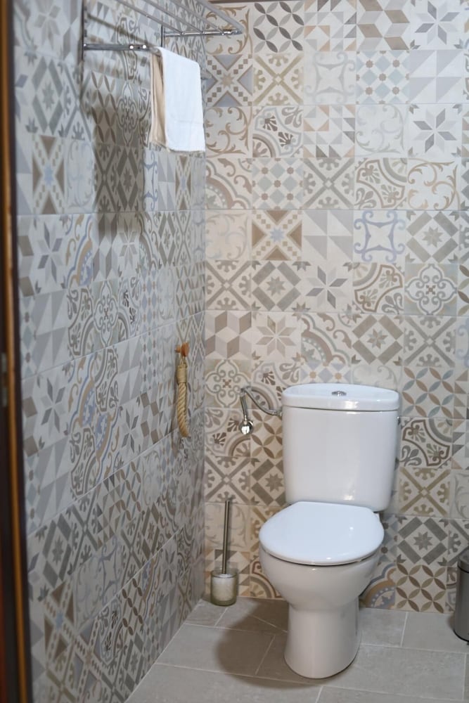 Hospedium DLJ Hostal La Paz Marmolejo