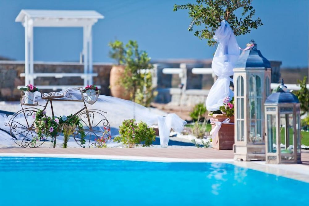 Miland Suites