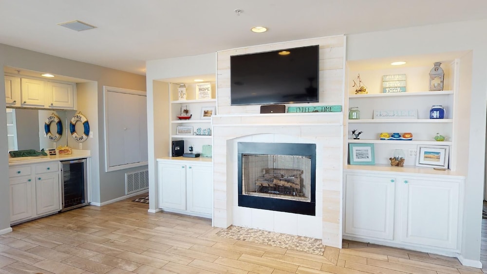South Beach Ocean E by Tybee Vacation Rentals