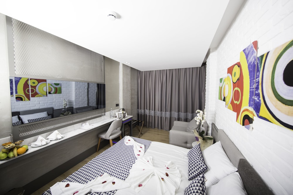 Laren Family Otel & Spa - Butik Otel - Image 174