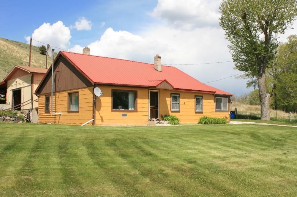 Sportsman Motel