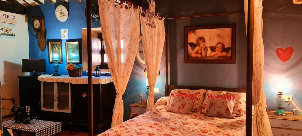 Getaway to Cuenca at La Quinta de Malu