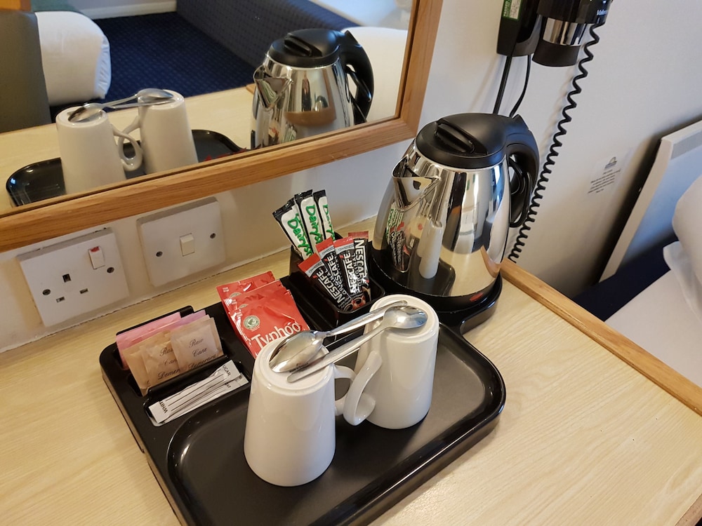 Winchester Vacations - Days Inn by Wyndham Sutton Scotney North - Property Image 8