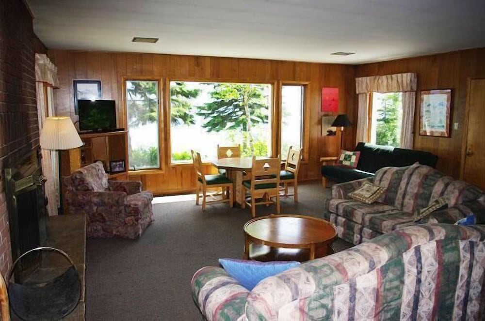 Solbakken Resort On Superior