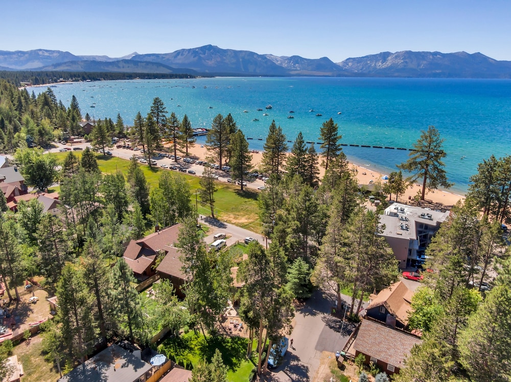 851h Tahoe Classic Cabin Near The Beach 2 Bedroom Cabin