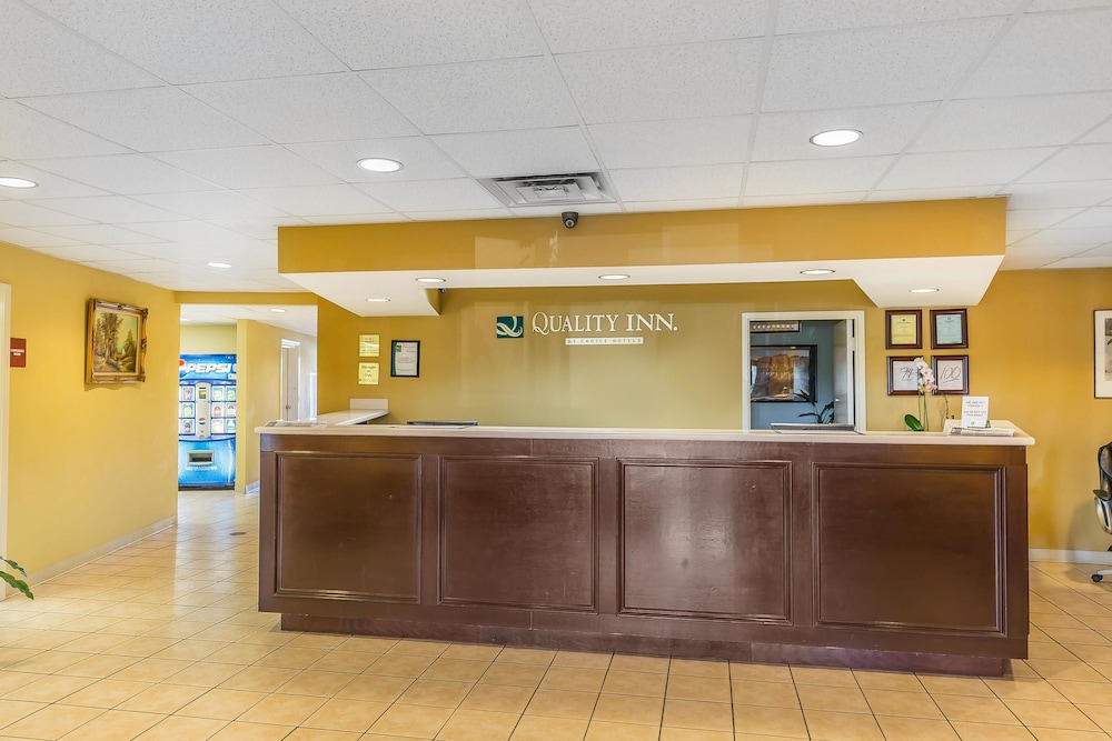Quality Inn Calera I-65 exit 231 view 3