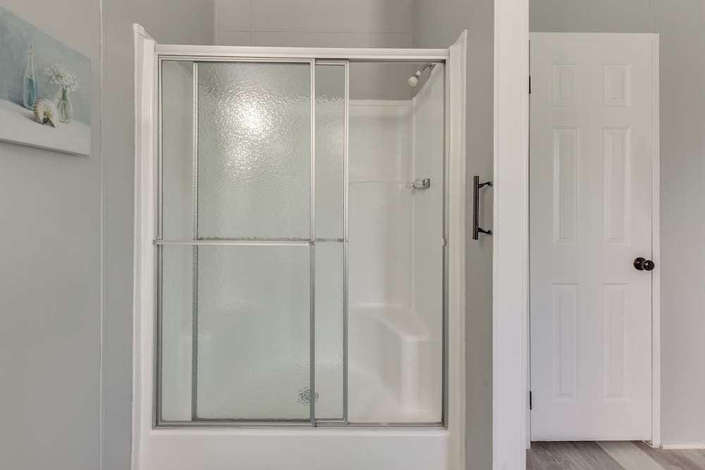 PCB Family Home w/ Sunroom, 1 Mi to Shore!