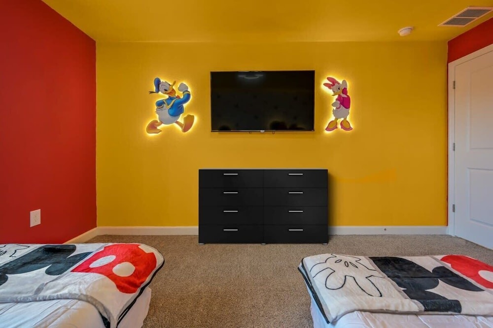 Fun Getaway With Themed Bedrooms
