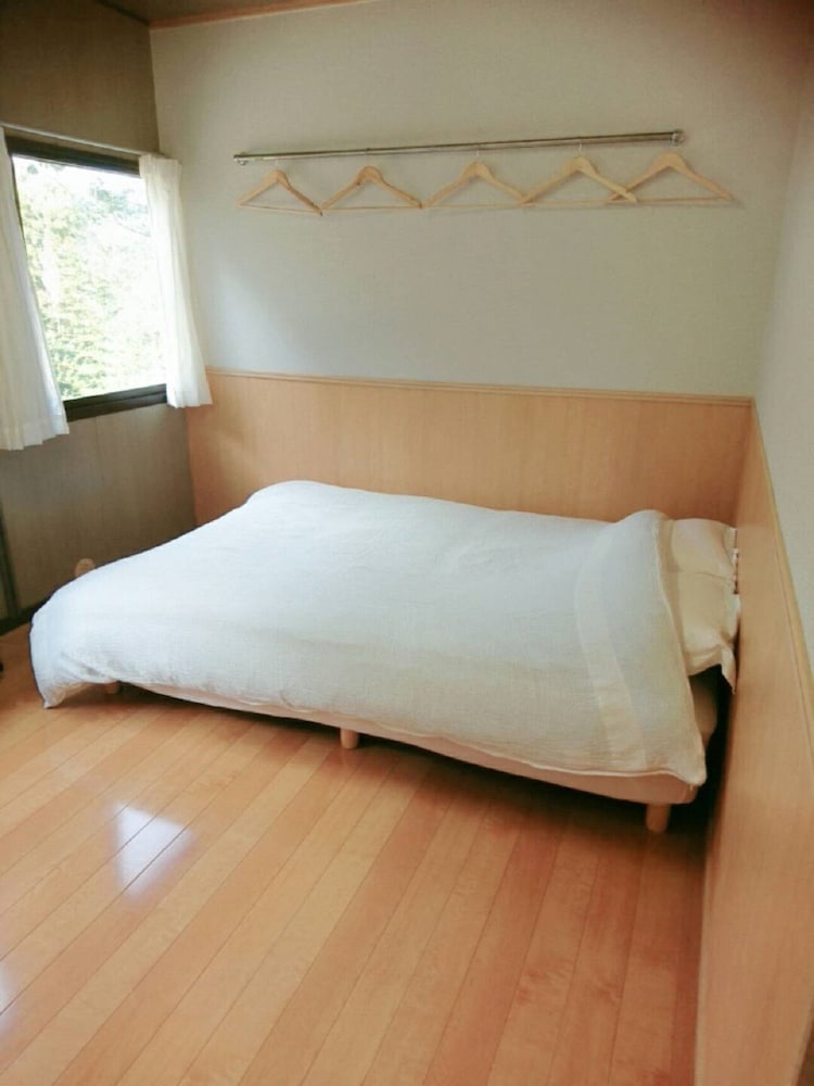Vacation house in Shodo island view 5