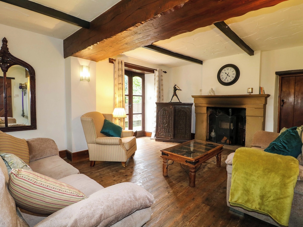 Woodpit Cottage