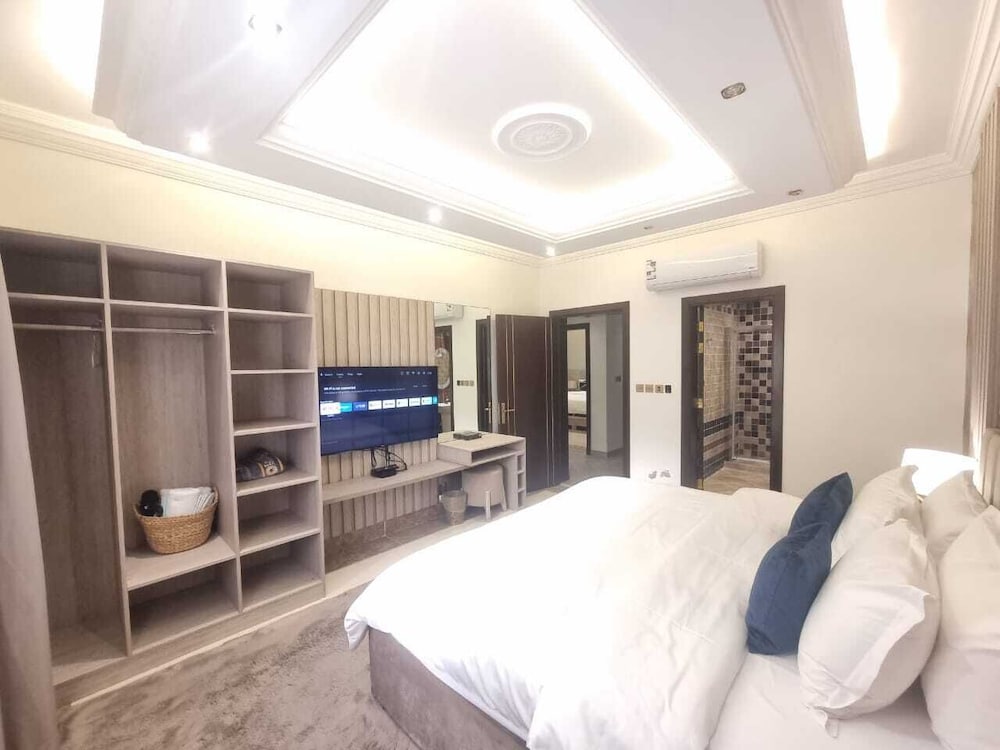 Hometel Khozama Jed